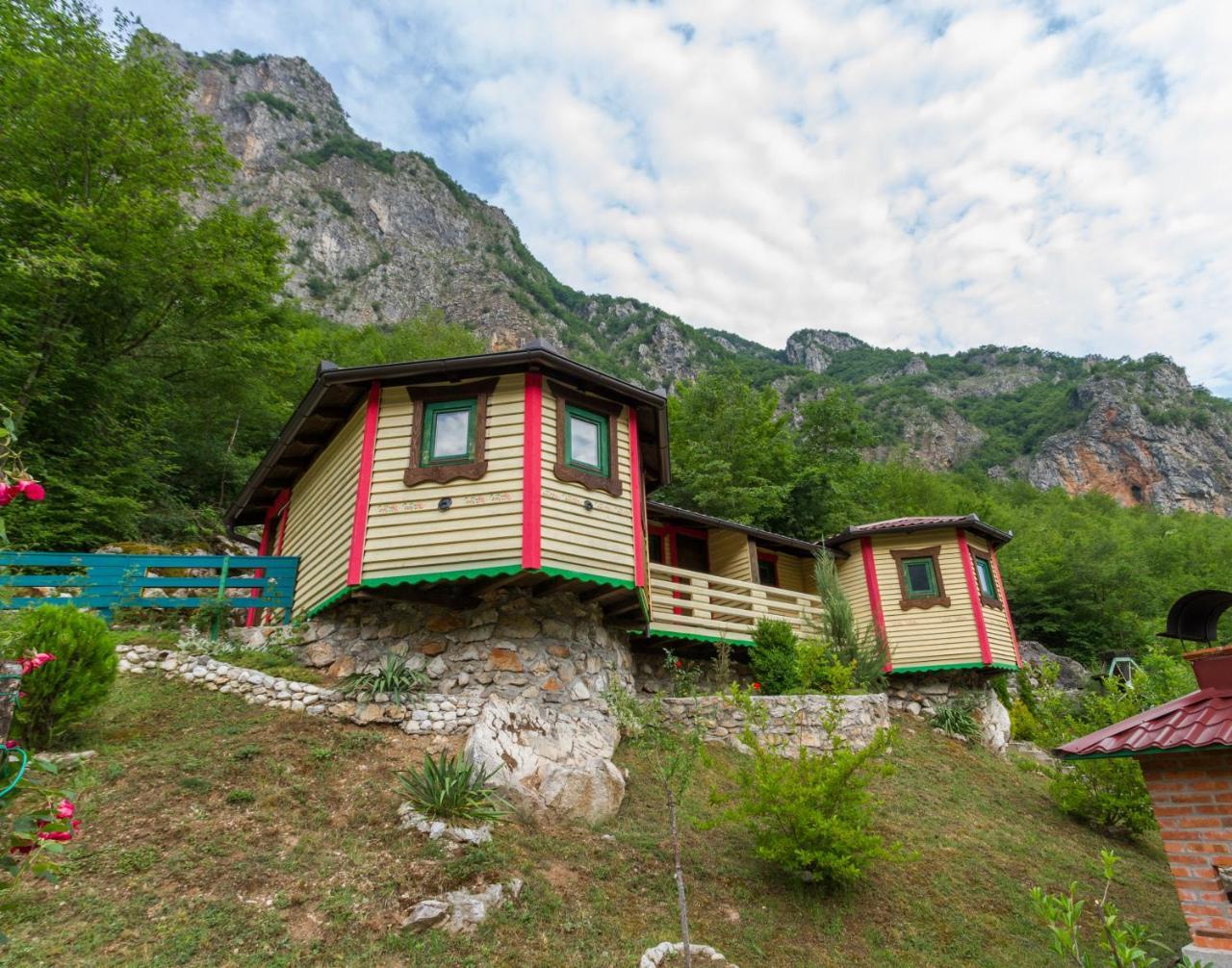 Eco Village Raj U Raju Konjic Esterno foto